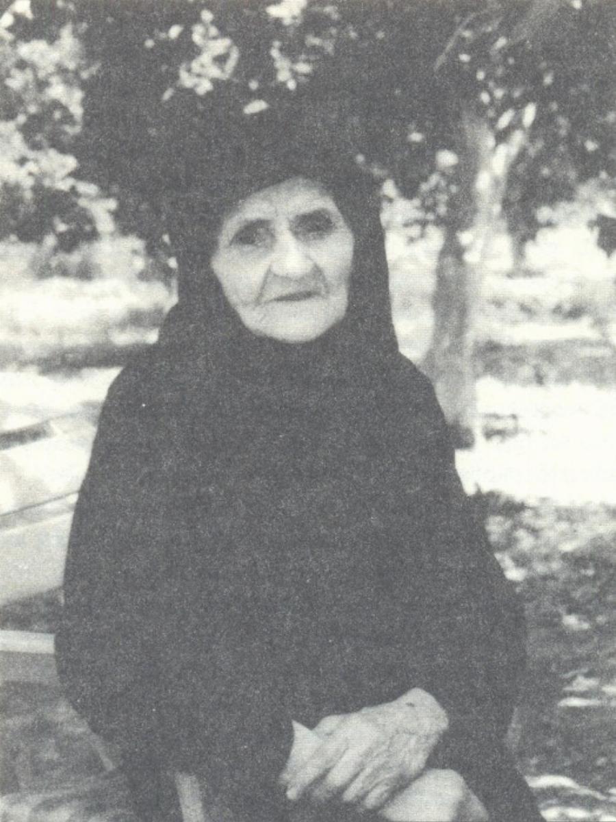 «Θα βάλουν μπροστά σας τον “Σταυρό” και το “Ψωμί” και θα σας πουν διαλέξτε!»: Οι επίκαιρες προφητείες της  Γερόντισσας Λαμπρινής