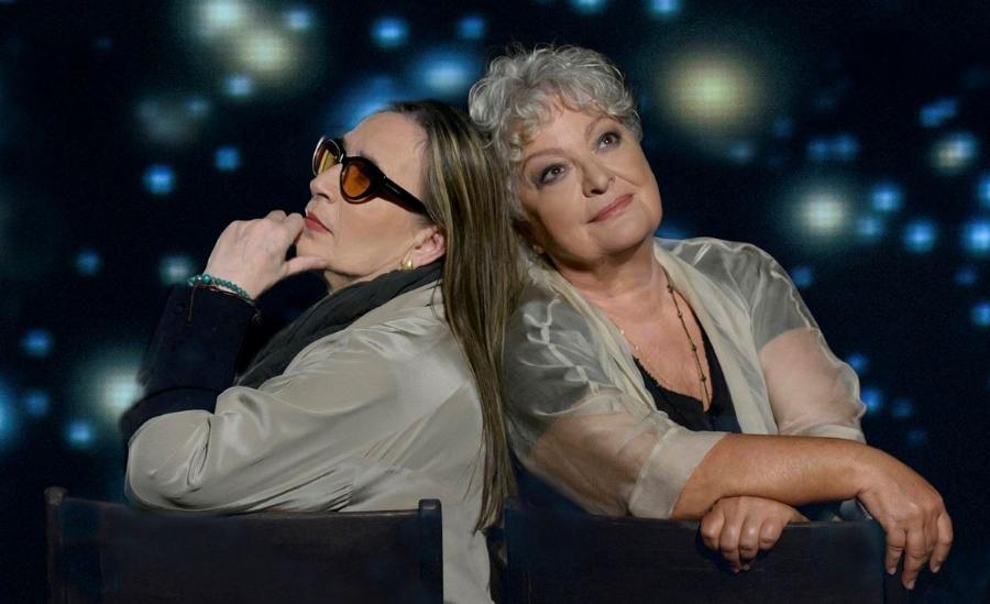 Τάνια Τσανακλίδου: Η ερωτική σχέση για την οποία ντράπηκε, το πρόβλημα υγείας και ο θάνατος της αδελφής της, που της τσάκισε τη ζωή