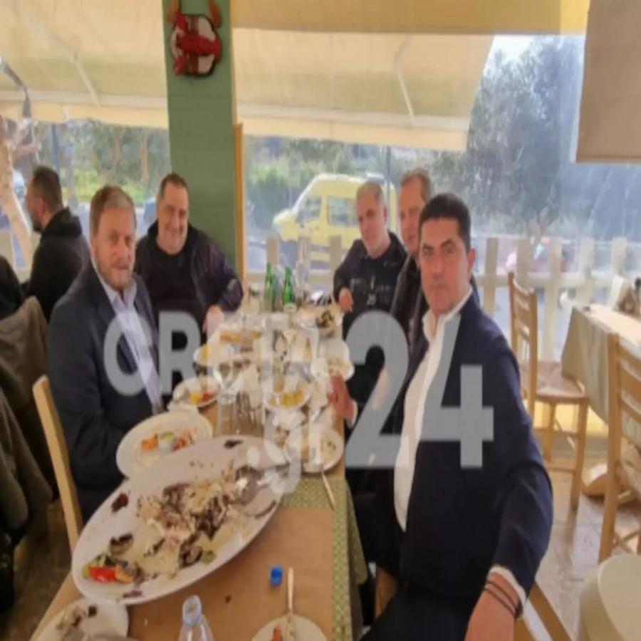 Αίσιο τέλος για την περιπέτεια υγείας του Βασίλη Καρρά: Πήρε εξιτήριο και πήγε σε ταβέρνα για φαγητό