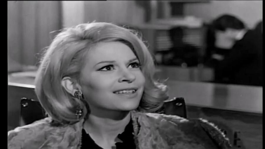 Χλόη Λιάσκου: Ο γάμος με τον καθηγητή της, τα 17 χρόνια διαφοράς, η τραγική απώλεια του 4χρονου γιου της και η απομόνωση