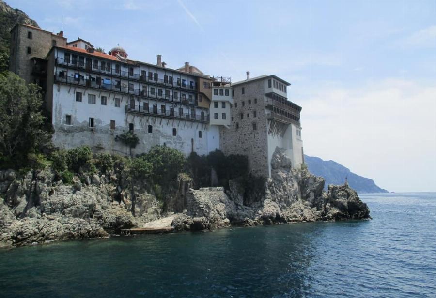 Άγιο Όρος: 40χρονος αστυνομικός αυτοπυροβολήθηκε γιατί δεν άντεχε τη μοναξιά στο φυλάκιο