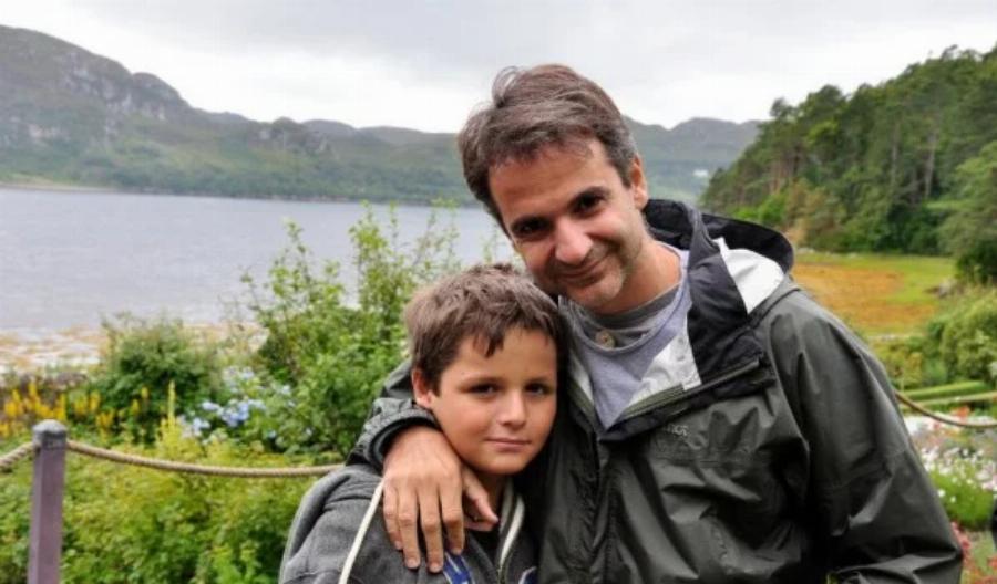 Ερώτημα: Τι δώρο θα παίρνατε στον πρωθυπουργό Κυριάκο Μητσοτάκη που σήμερα έχει γενέθλια;