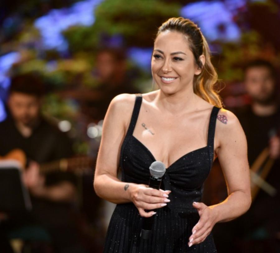 Μελίνα Ασλανίδου: Η άγνωστη καταγωγή για την οποία δηλώνει υπερήφανη και τα παιδικά της χρόνια