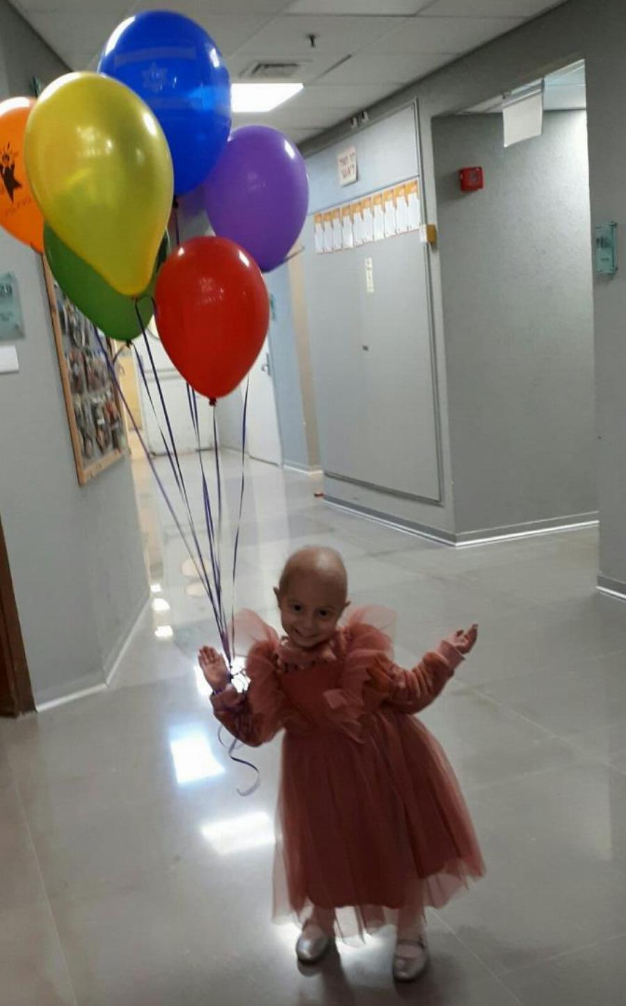 «Η Εβελίνα μου κρατά ένα σταυρό στο χέρι και λέει ”σε παρακαλώ Χριστούλη μου, κάνε με καλά”»