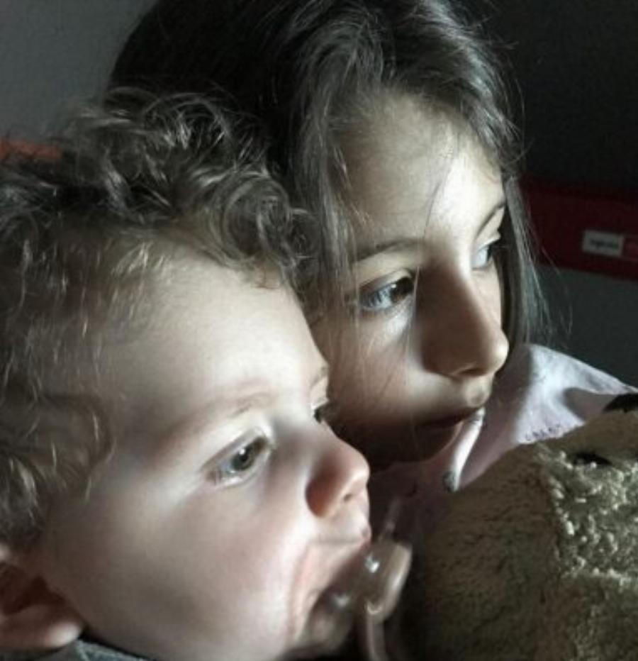 Κατερίνα Λάσπα: Η κόρη της μεγάλωσε, είναι σκέτη γλύκα και μοιάζει με τη μαμά της σαν δύο σταγόνες νερό