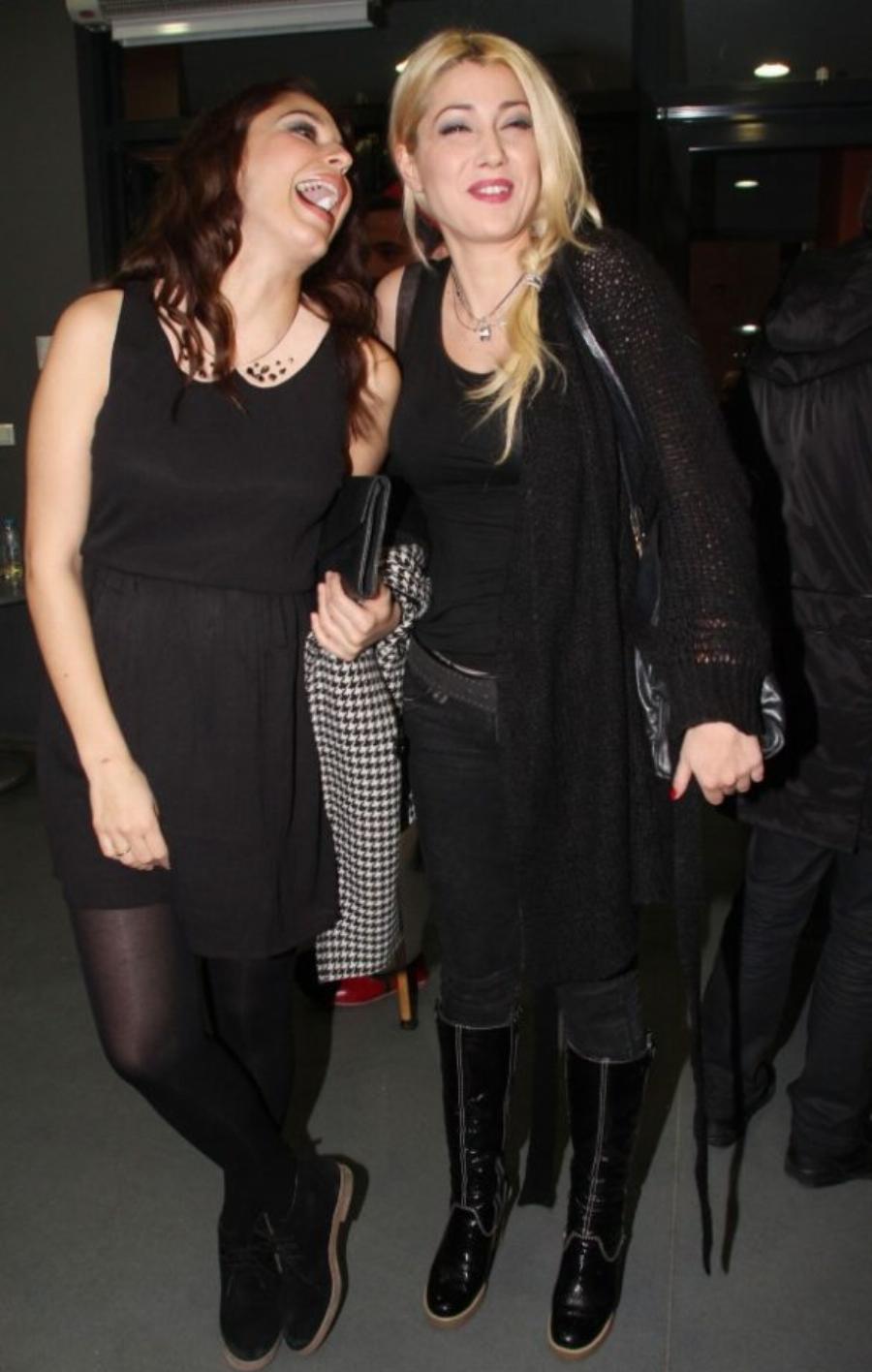 Πιο λαμπερές από ποτέ: Οι πανέμορφες εμφανίσεις από 20 διάσημες Ελληνίδες μαμάδες όταν ήταν έγκυες