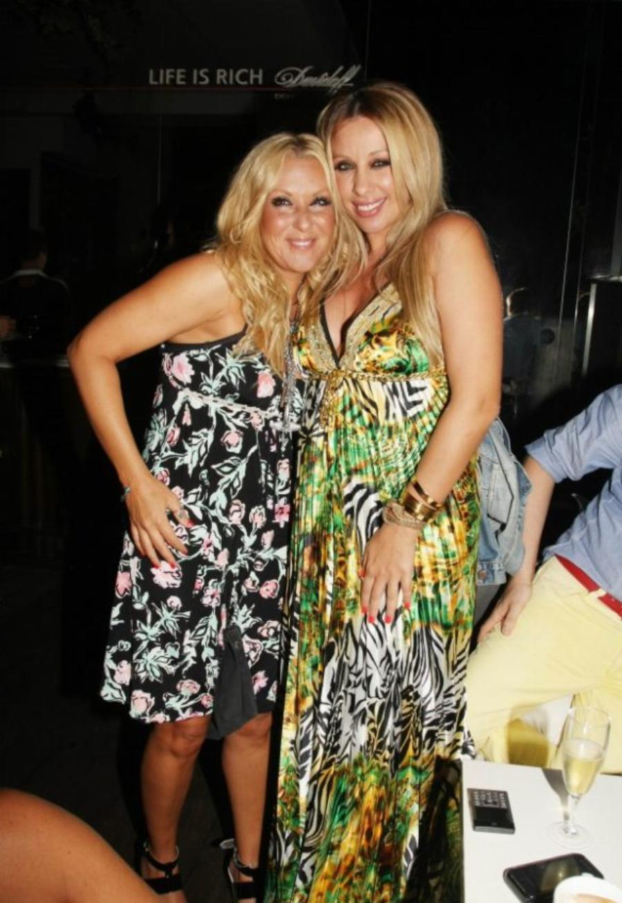 Πιο λαμπερές από ποτέ: Οι πανέμορφες εμφανίσεις από 20 διάσημες Ελληνίδες μαμάδες όταν ήταν έγκυες