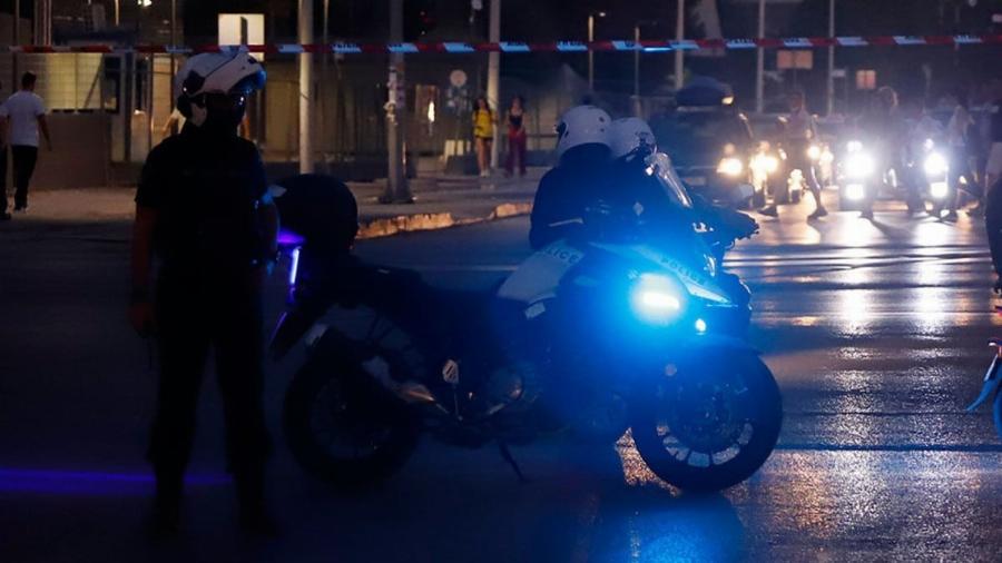 «Μάγκες το σώσαμε»: Ήρωες αστυνομικοί έκαναν το Κερατσίνι – Αττικόν σε 8 λεπτά και γλύτωσαν βρέφος από βέβαιο πνιγμό