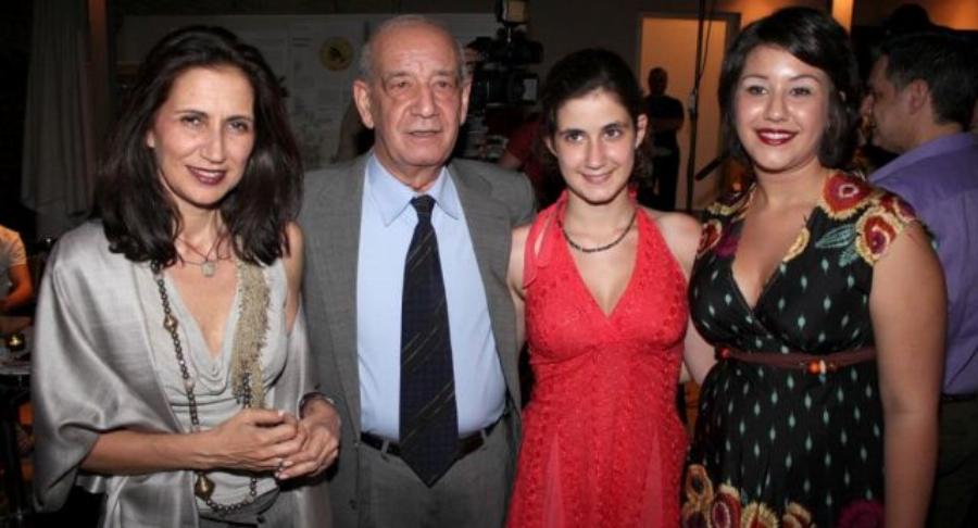 Δημήτρης Μητροπάνος: Οι θρυλικές επιτυχίες, ο πατέρας που είδε 29 χρόνια μετά και το τέλος στα 64 χρόνια του