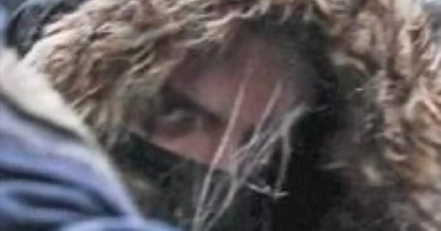 Νεκρά παιδιά στην Πάτρα: Το βλέμμα της Ρούλας στην κάμερα που τα «λέει» όλα