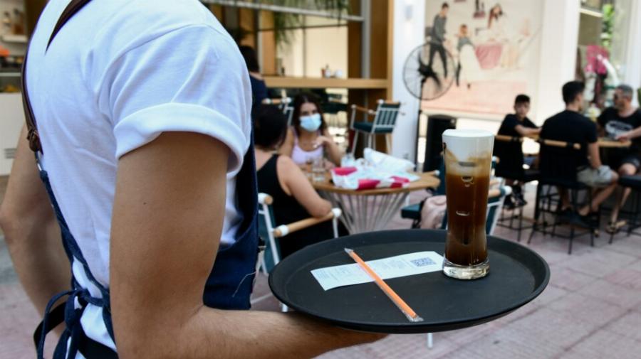 Όμορφα νέα για τη χώρα μας: Οι ανεμβολίαστοι σε εστίαση και λιανεμπόριο χωρίς rapid test