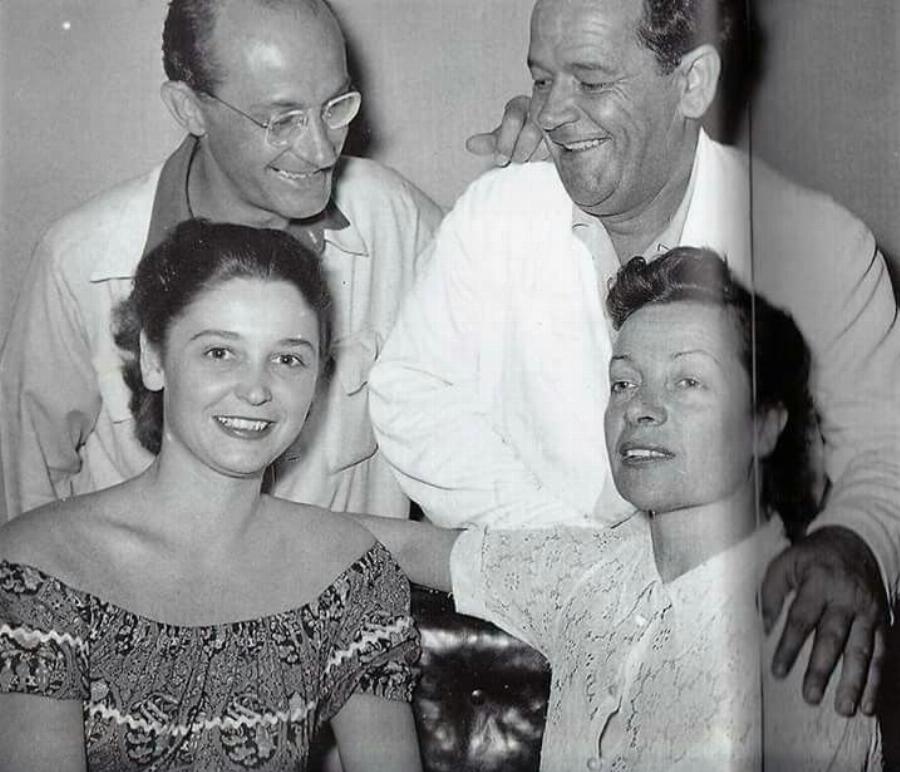 Μαρίκα Νέζερ: H ορφάνια, η «απαγωγή», η παράλυση, και το μοναχικό τέλος ξεχασμένη από όλους