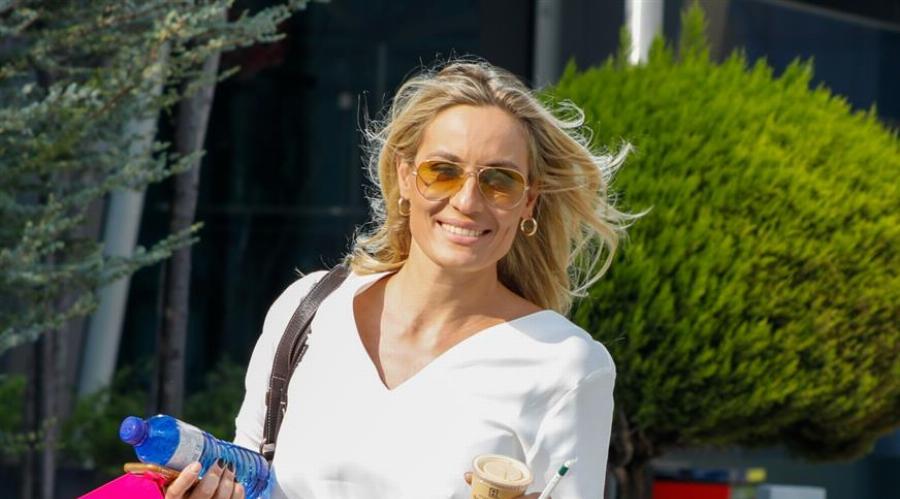 Ελεονώρα Μελέτη: Οι δύσκολες στιγμές στην εγκυμοσύνη της, το άδοξο τέλος της εκπομπή της και η γνωριμία με τον σύζυγό της