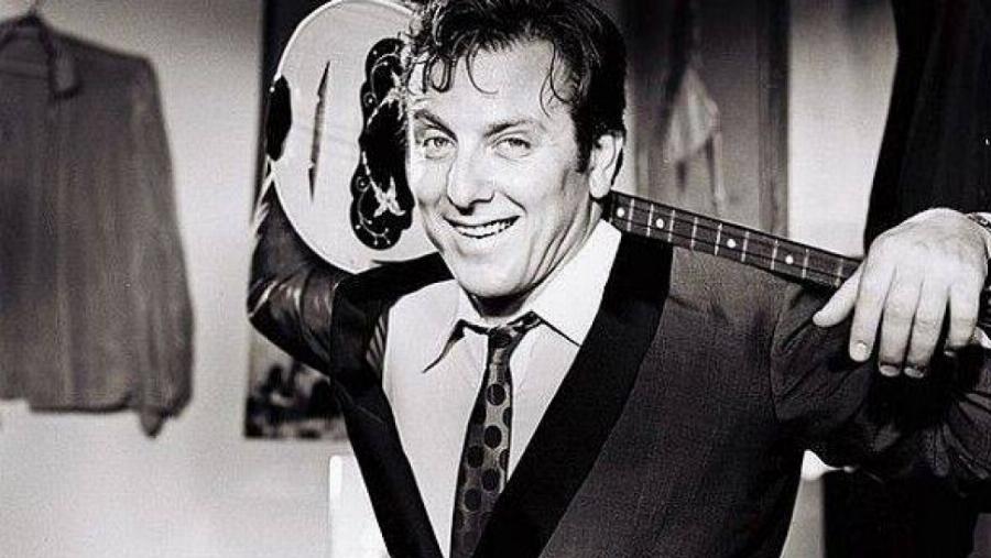 Οι ακαταμάχητοι γόηδες του παλιού σινεμά: 12 Έλληνες ζεν πρεμιέ, που δεν τους αντιστάθηκε καμία γυναίκα