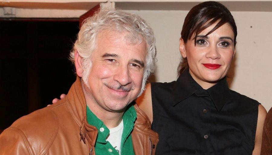 «Κατέβαζε το παντελόνι και ουρούσε στο νιπτήρα στο καμαρίνι μου»: Όλα όσα κατέθεσε η Μαρία Παπαχαραλάμπους για τον Φιλιππίδη