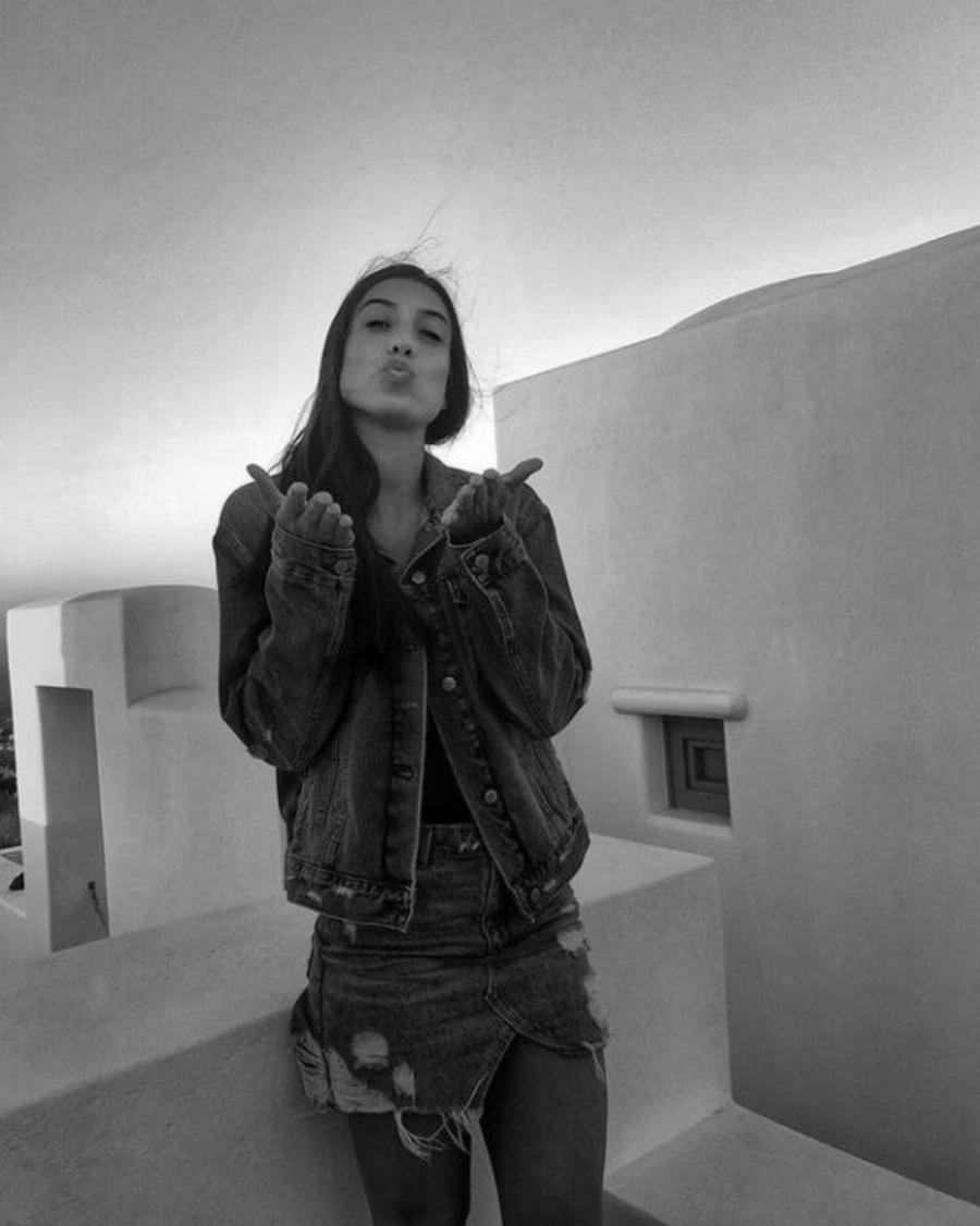 Γιάννης Πλούταρχος: Η κόρη του, Κατερίνα Κακοσαίου, κληρονόμησε το ταλέντο του πατέρα της και εντυπωσιάζει με τη φωνή της