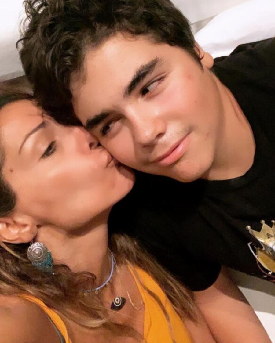 Γιώργος Νικολαΐδης: Ο γιος της Δέσποινας Βανδή μεγάλωσε και είναι ίδιος με τη μαμά του