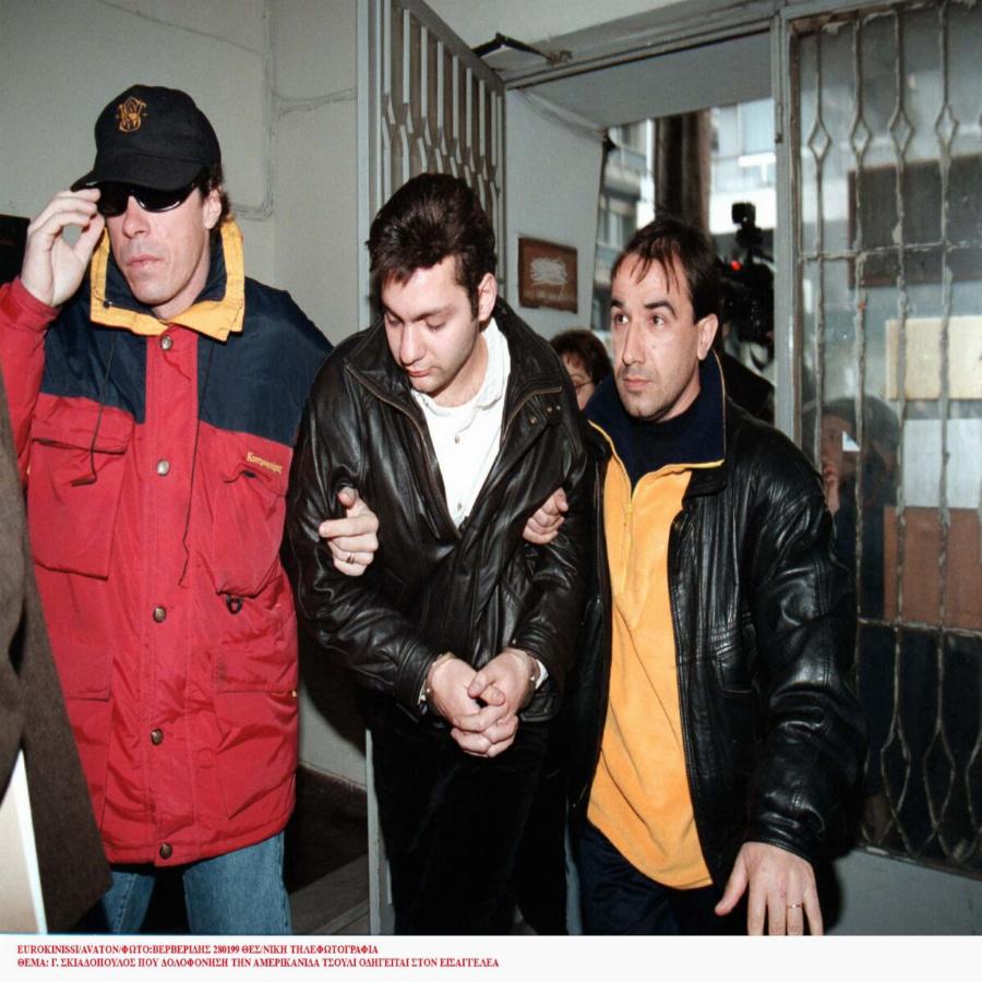 Αγγελική Νικολούλη: Ο ναυτικός την τεμάχισε, την έψαχνε στη εκπομπή, το πτώμα στη βαλίτσα και η αποφυλάκισή του