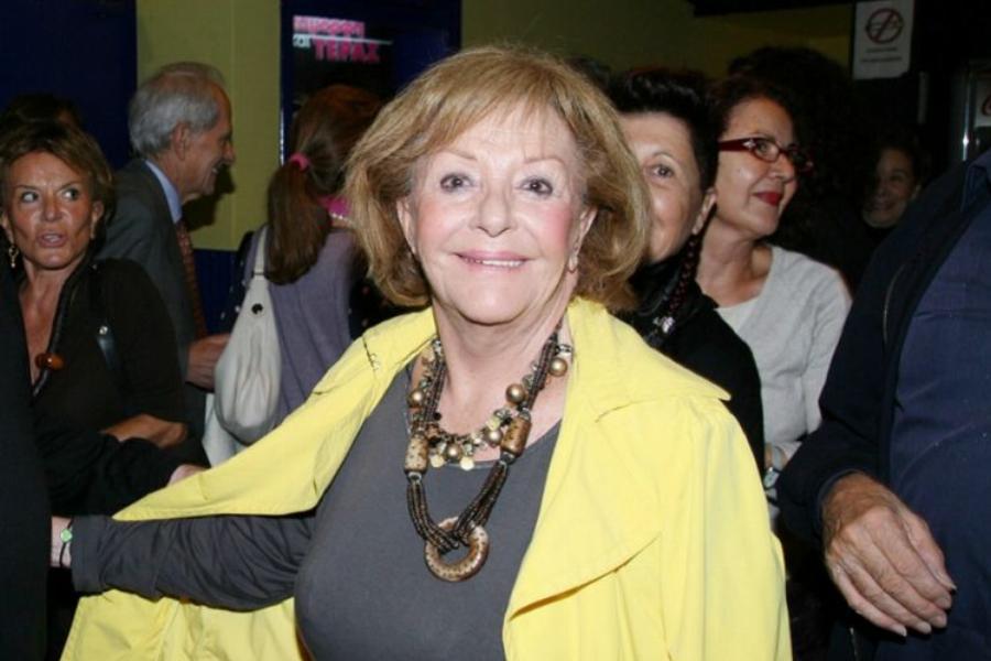 Άφησαν την τελευταία τους πνοή μέσα στο 2021: 15 διάσημοι Έλληνες που πέθαναν και τους νοσταλγούμε