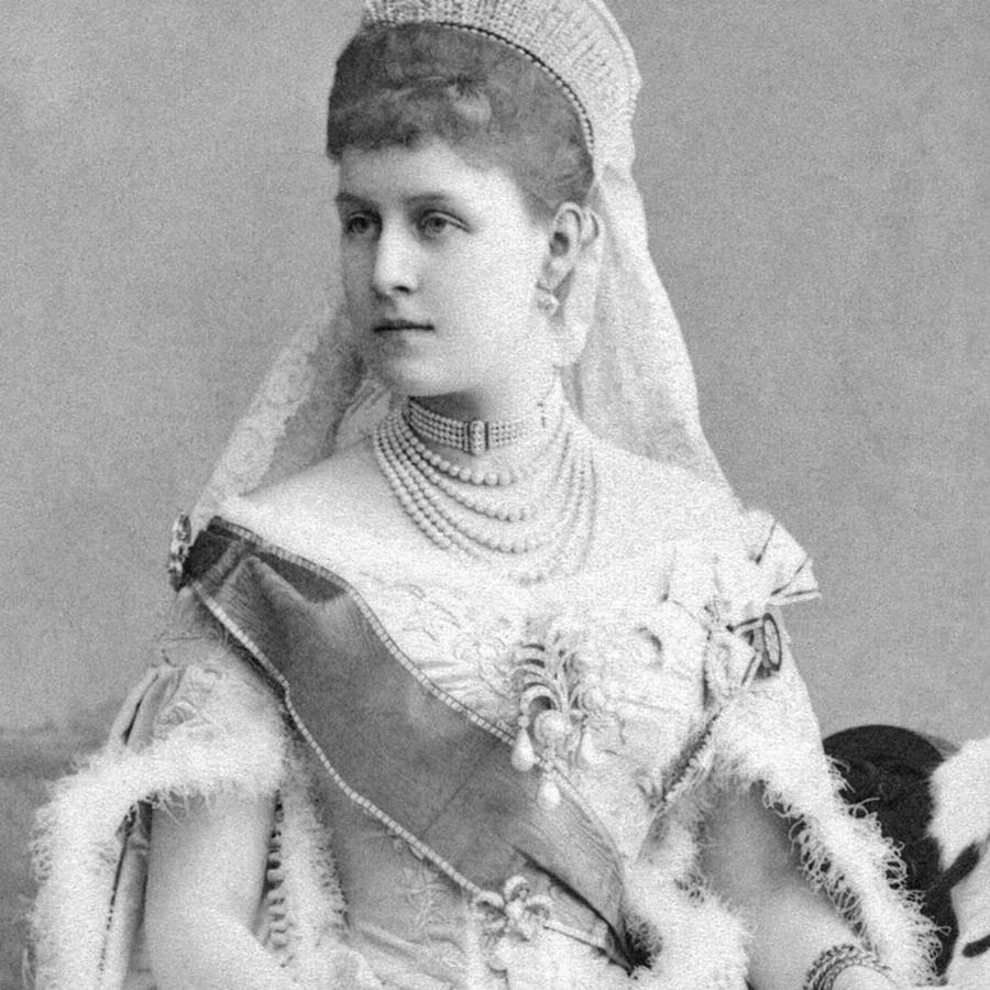 Πριγκίπισσα Αλεξάνδρα ή αλλιώς η θλιμμένη πριγκίπισσα: Ο γάμος με το ζόρι και το τραγικό τέλος στα 21 της χρόνια