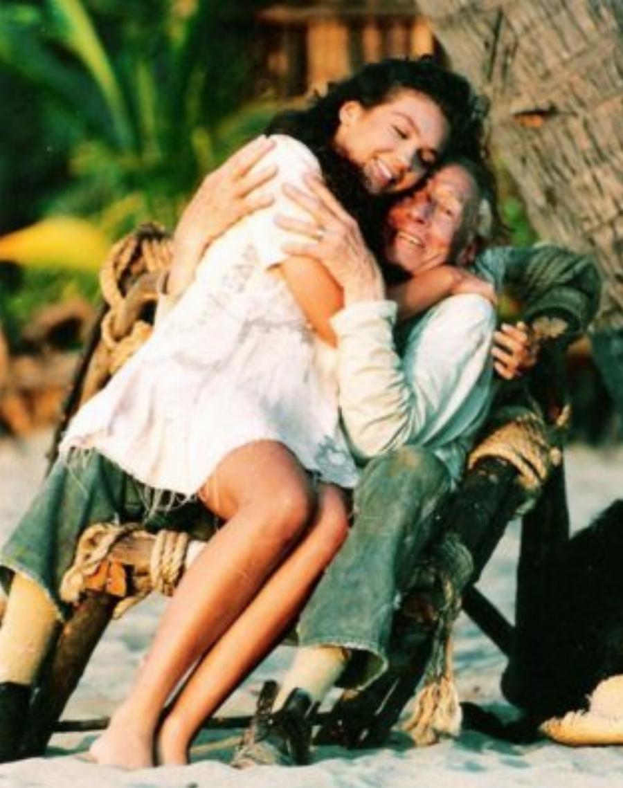 “Μαρία της Γειτονιάς”: Οι 8 ηθοποιοί που λατρέψαμε και έχουν φύγει από τη ζωή