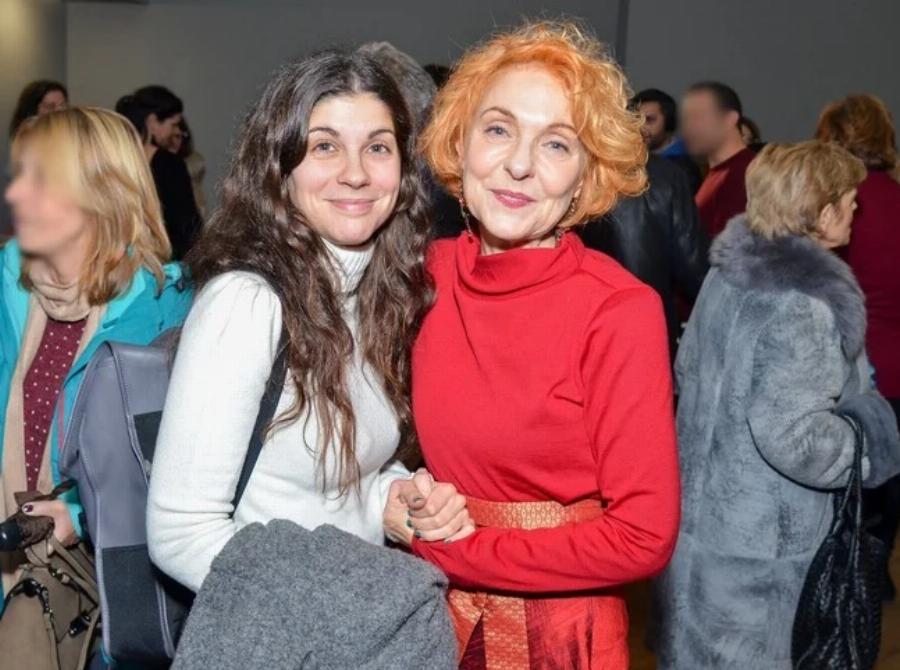 Ηρώ Μπέζου: Η ζωή της κόρης του Γιάννη Μπέζου και της Ναταλίας Τσαλίκη και το υποκριτικό της ταλέντο