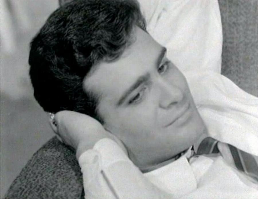 Οι ακαταμάχητοι γόηδες του παλιού σινεμά: 12 Έλληνες ζεν πρεμιέ, που δεν τους αντιστάθηκε καμία γυναίκα