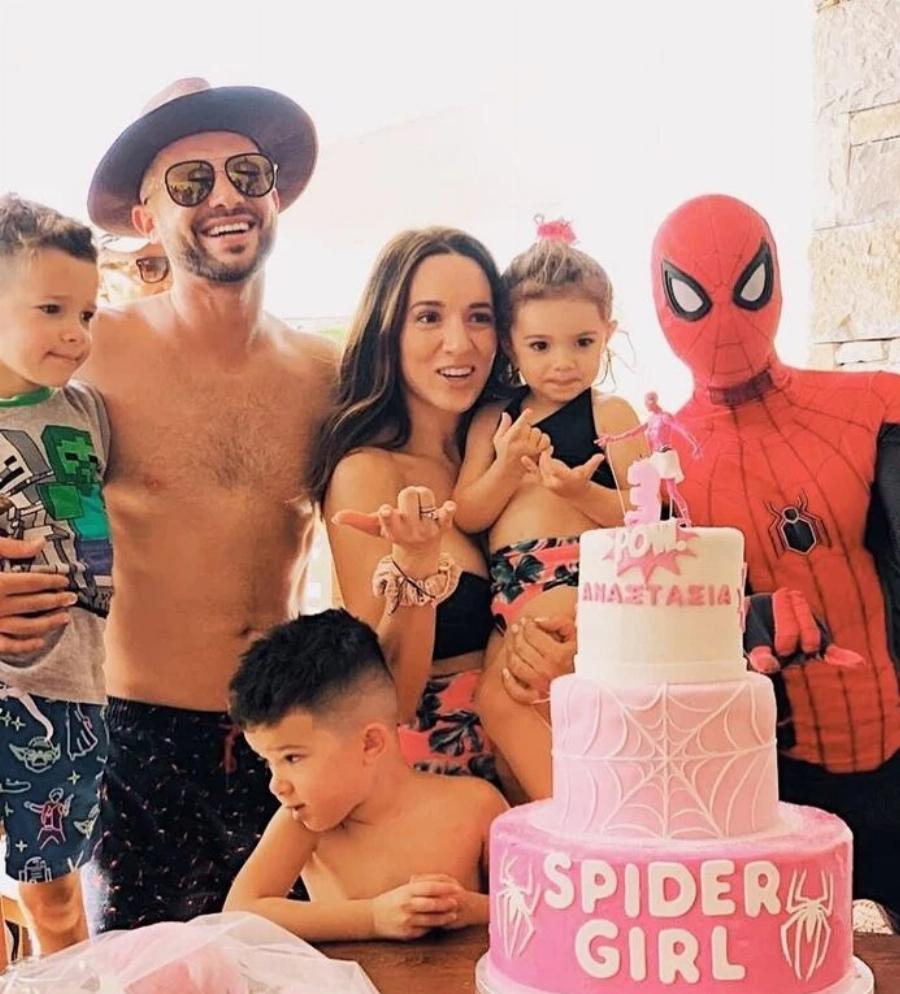 Καλομοίρα: Τρυφερές οικογενειακές στιγμές – Τα παιδιά της μεγάλωσαν και είναι σκέτη γλύκα