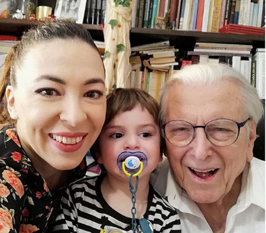 Οι έξι διάσημες Ελληνίδες μαμάδες που απέκτησαν τα παιδιά τους με εξωσωματική μιλάνε για την εμπειρία τους