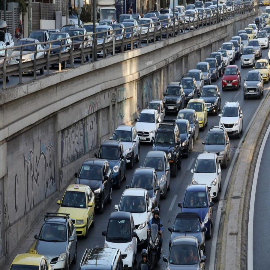 Όσα δεν γνωρίζετε για την απόσυρση αυτοκινήτων: Η «τιμωρία» για όσους έχουν παλιά αυτοκίνητα