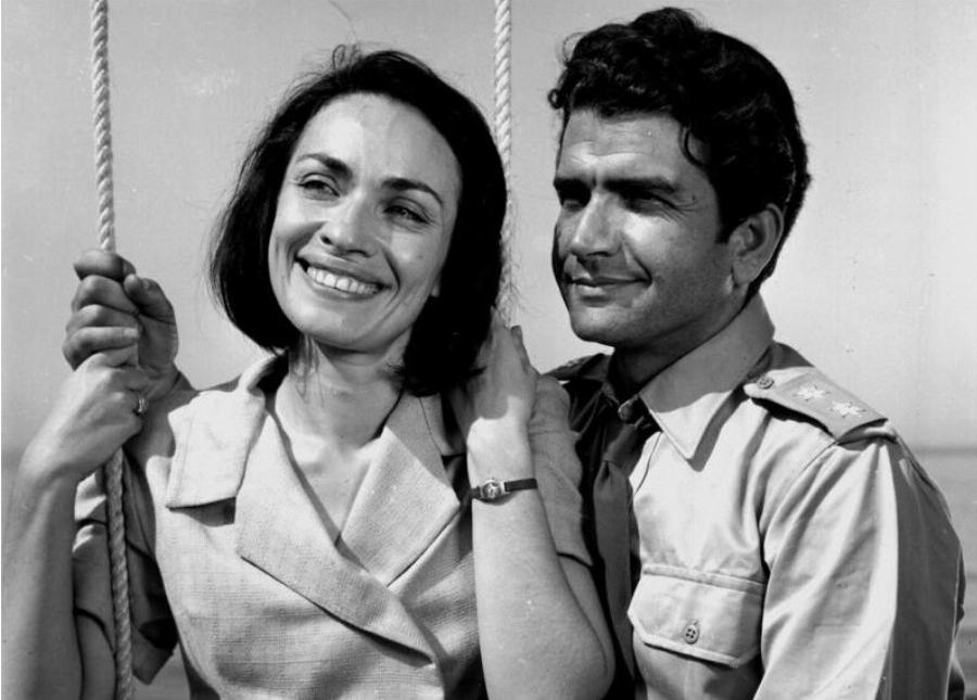 Άγγελος Αντωνόπουλος: Ο ζεν πρεμιέ του κινηματογράφου, η διαχρονική γοητεία, η διεθνής αναγνώριση, ο έρωτας και ο μεγάλος καημός