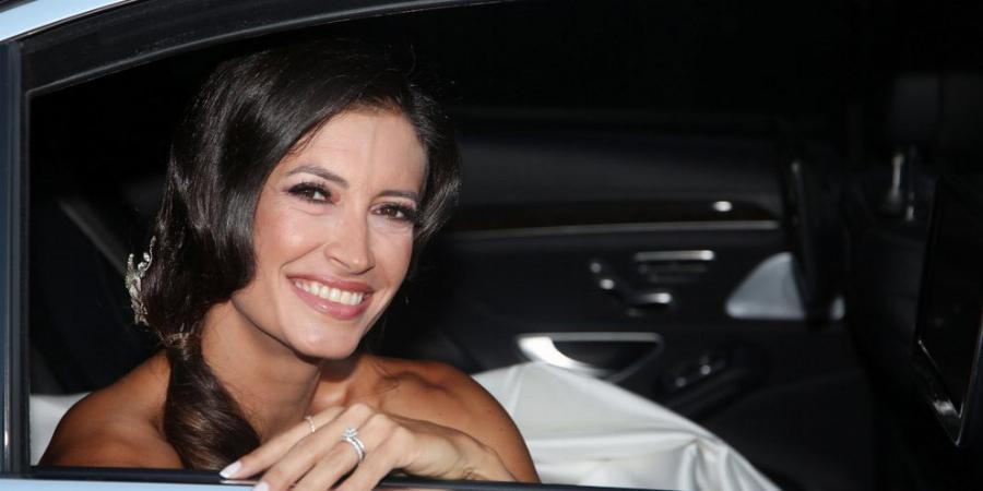 Μάρα Δαρμουσλή: Η μάχη με τη νευρική ανορεξία, τα 15.000€ την ώρα στην Ισπανία, ο λαμπερός γάμος στα 39 και άδοξος θάνατος του αδερφού της