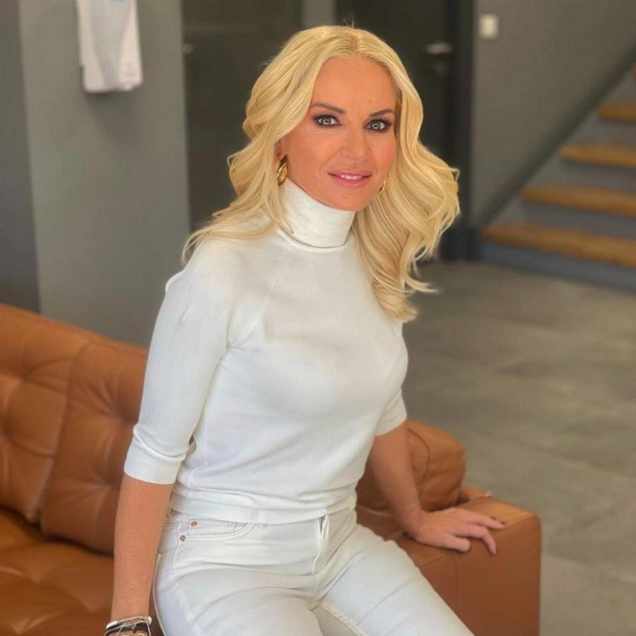 Ονειρική κουζίνα: Το πανέμορφο σπίτι της Μαρίας Μπεκατώρου και του Αντώνη Αλεβιζόπουλου