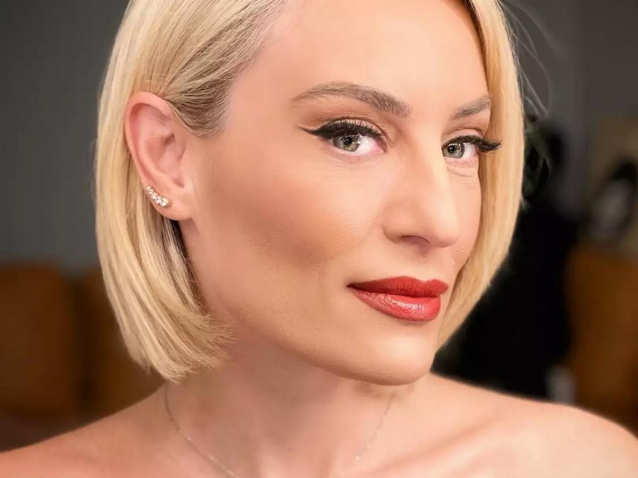 Ελεονώρα Μελέτη: Οι δύσκολες στιγμές στην εγκυμοσύνη της, το άδοξο τέλος της εκπομπή της και η γνωριμία με τον σύζυγό της