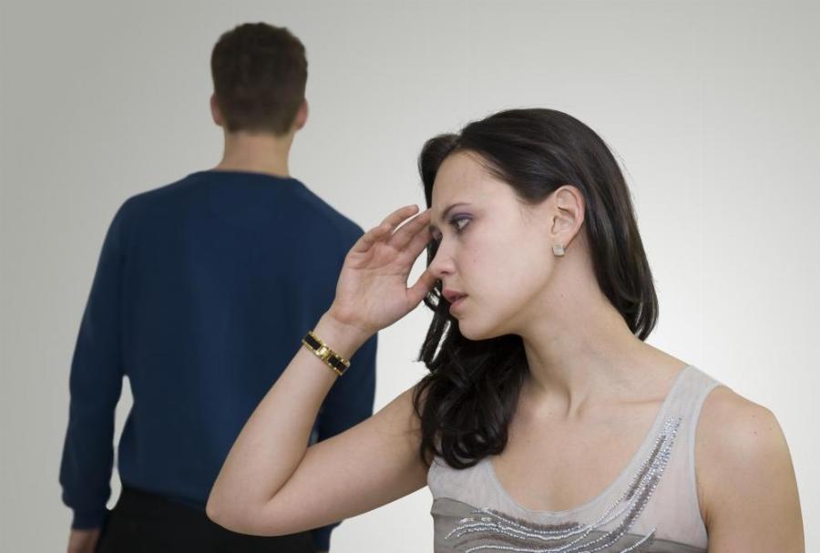 Αληθινή ιστορία: «Χώρισα τον σύζυγό μου για έναν πιτσιρικά και το μετάνιωσα. Τι να κάνω για να γυρίσω στην οικογένεια μου;»