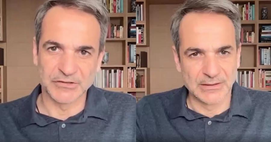 Ο Κυριάκος Μητσοτάκης ξετρέλανε τις γυναίκες με το αξύριστο λουκ και το casual στυλ του