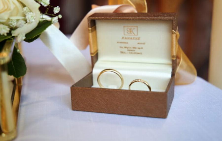 Ναταλία Δήμου: Το παιδικό όνειρο να γίνει ηθοποιός, η επαγγελματική της πορεία και εικόνες από τον ρομαντικό γάμο της