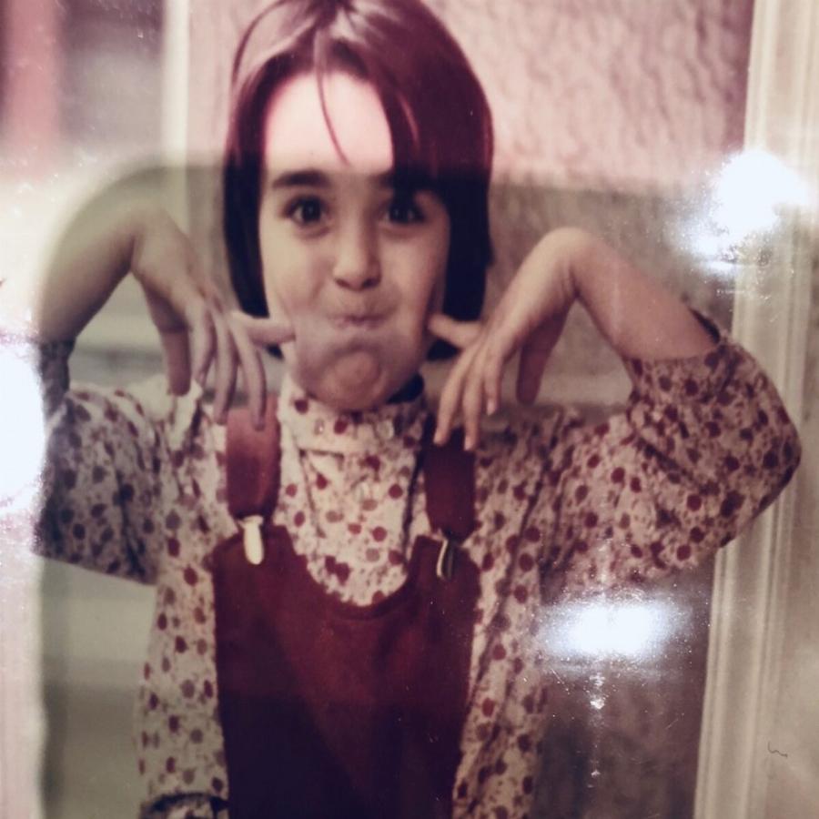 Ναταλία Γερμανού: Οι 130 χρυσοί δίσκοι, ο γάμος που τελείωσε σε 5 λεπτά, οι σχέσεις με μικρότερους άντρες και απόκτηση παιδιού