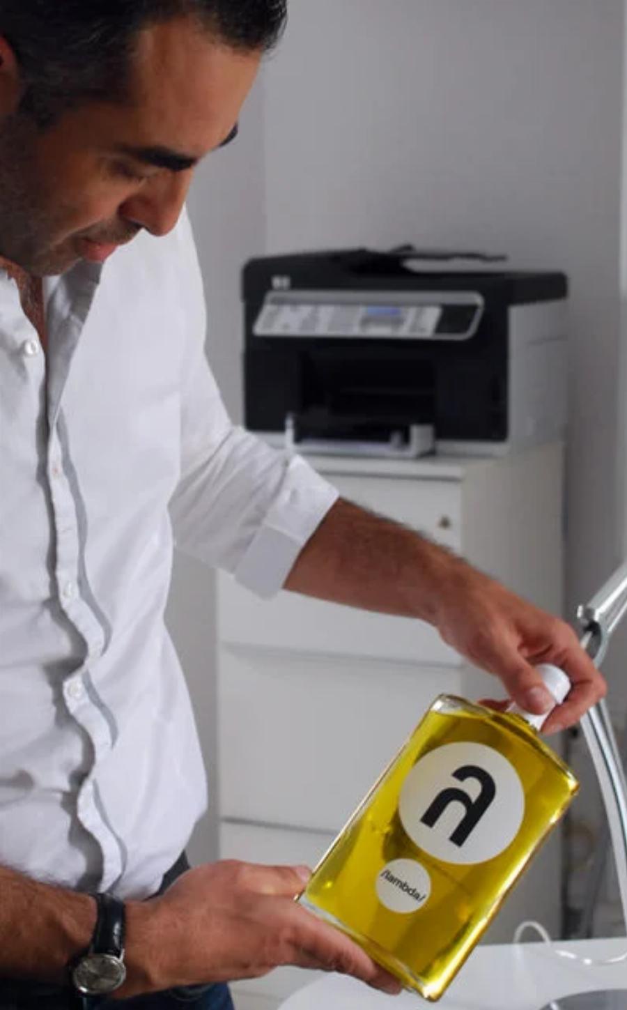 Γιώργος Κολιόπουλος: Το λάδι πολυτελείας στις πιο διάσημες βιτρίνες του κόσμου και με κόστος 150€ το λίτρο