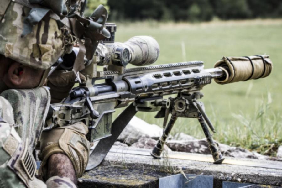 “Δεν θα ξέρουν από που θα τους χτυπάω αν μπουν στο Κίεβο”: Ο Καναδός sniper προειδοποιεί τους Ρώσους