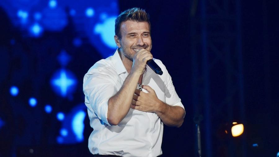 Η αποκάλυψη του λόγου που οι γονείς της Μαλένας πήγαν σε συναυλία του Πλούταρχου στην Πάτρα λίγο μετά τον θάνατό της