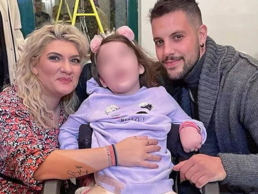 Τα μηνύματα που αντάλλαζε η Ρούλα Πισπιρίγκου με τον Μάνο λίγους μήνες μετά τον θάνατο της Μαλένας