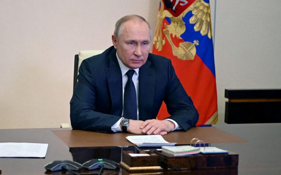 Δημήτρης Γιαννακόπουλος: «Ο Πούτιν παλεύει να μας σώσει – Του οφείλουμε ένα μεγάλο συγγνώμη»