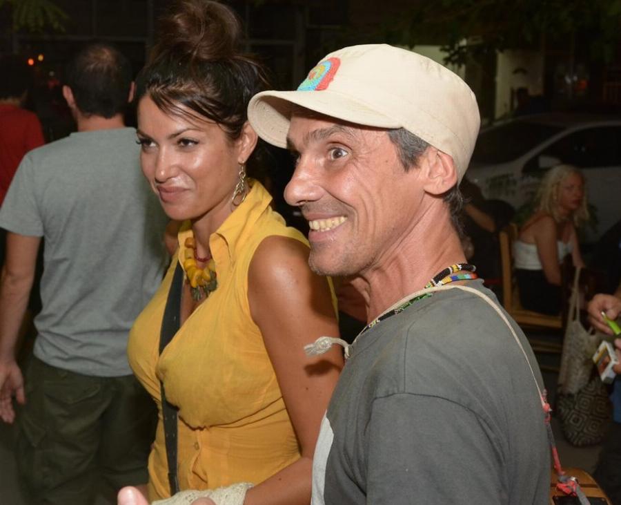 Κλέλια Ρένεση: Η ιατρική, το παιδί εκτός γάμου, η δημόσια εξομολόγηση και ο άγνωστος πατέρας