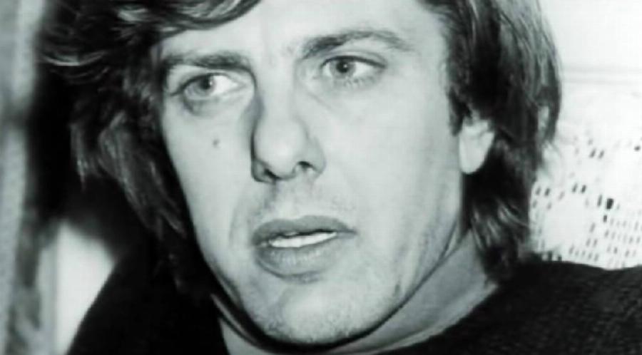 Έφυγαν πριν την ώρα τους: 12 διάσημοι Έλληνες που μας άφησαν νωρίς