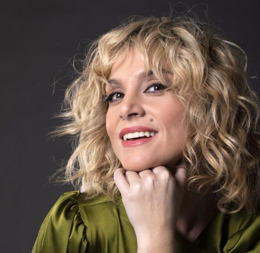 Ελεονώρα Ζουγανέλη: Το νεοκλασικό σπίτι που ζει με τον σύζυγό της – Σπάνιες φωτογραφίες