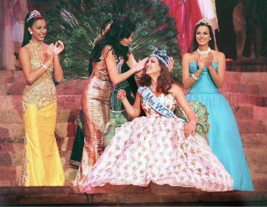 Ειρήνη Σκλήβα: Η κόρη της “Μις Κόσμος” είναι 18 χρονών και είναι πανέμορφη σαν τη μητέρα της