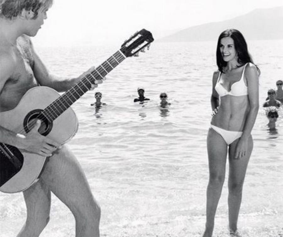 Φυσική ομορφιά χωρίς photoshop: Vintage φωτογραφίες αγαπημένων star με μαγιό