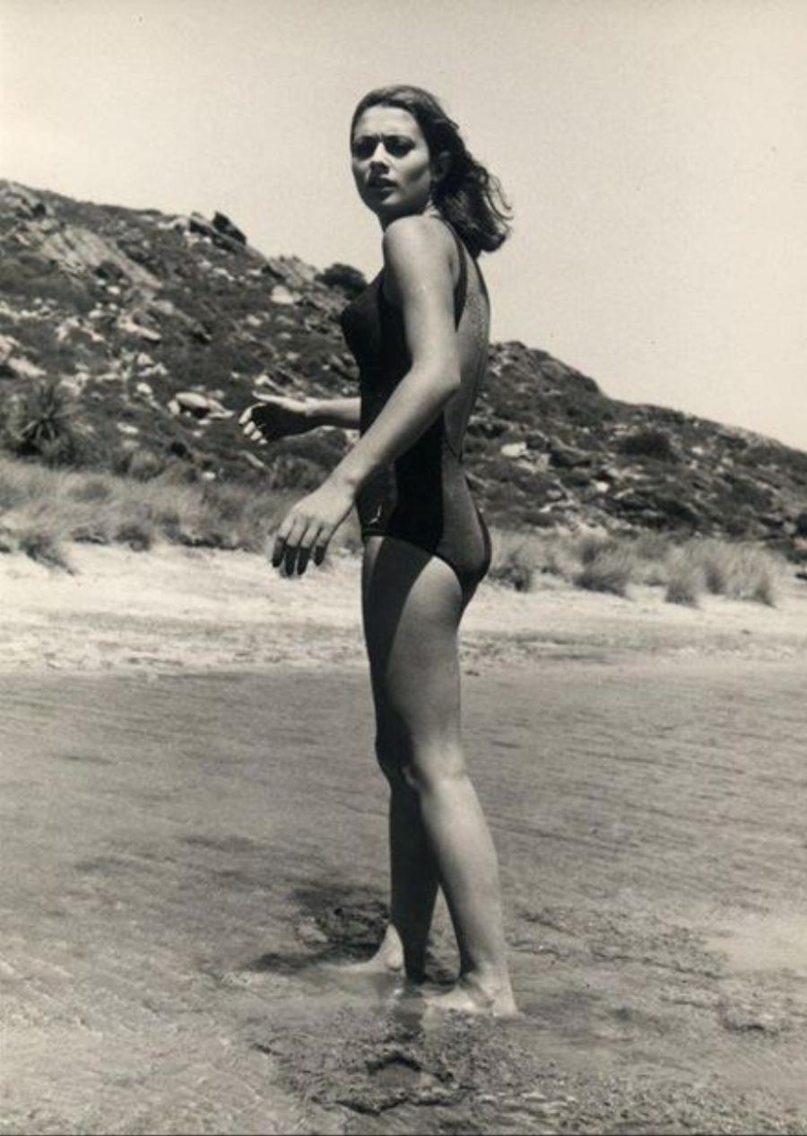 Φυσική ομορφιά χωρίς photoshop: Vintage φωτογραφίες αγαπημένων star με μαγιό