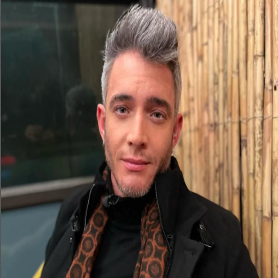 Θεοχάρης Ιωαννίδης: «Στα 16 μου έχασα όλα μου τα μαλλιά»